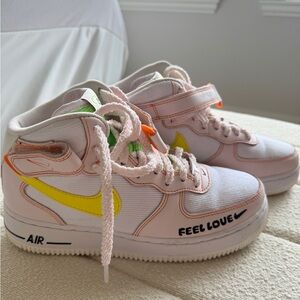 Ladies Pink & Yellow High-Top Nike Sneakers - Feel Love Detail
